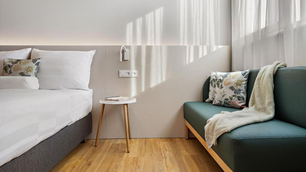 Hey Lou Hotel Karlsruhe Messe Райнщетен Екстериор снимка